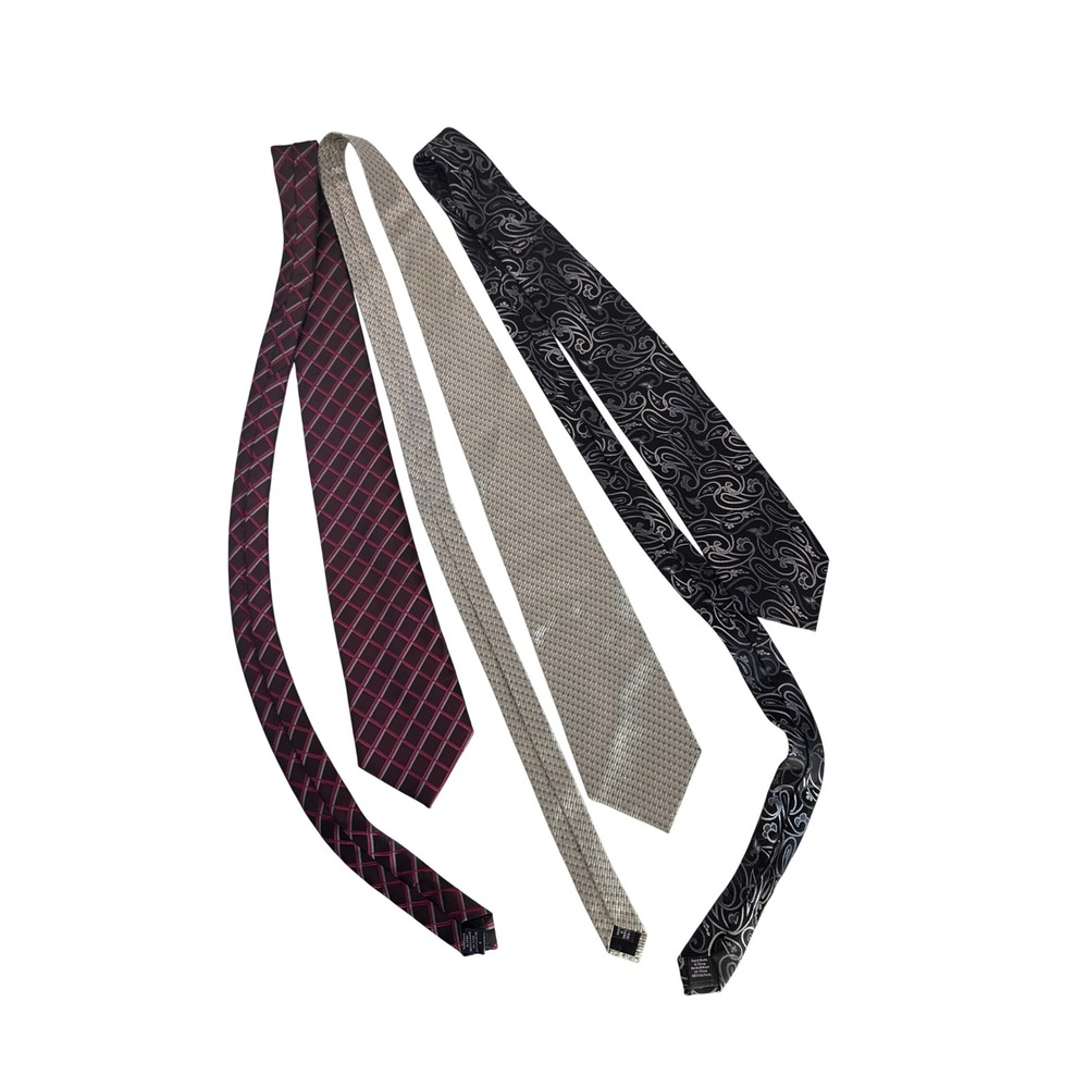 Van Heusen Mens Necktie Lot of 3 Silk Paisley Geometric Silver Black Burgundy